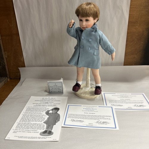 JFK Jr John F. Kennedy, A Farewell Salute Doll, Danbury Mint Elke Hutchens