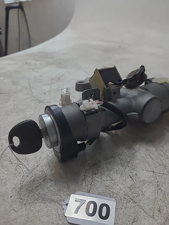 06-07 Hyundai Sonata переключатель зажигания цилиндр корпус замок в сборе с ключом OEM - Изображение 4 из 4