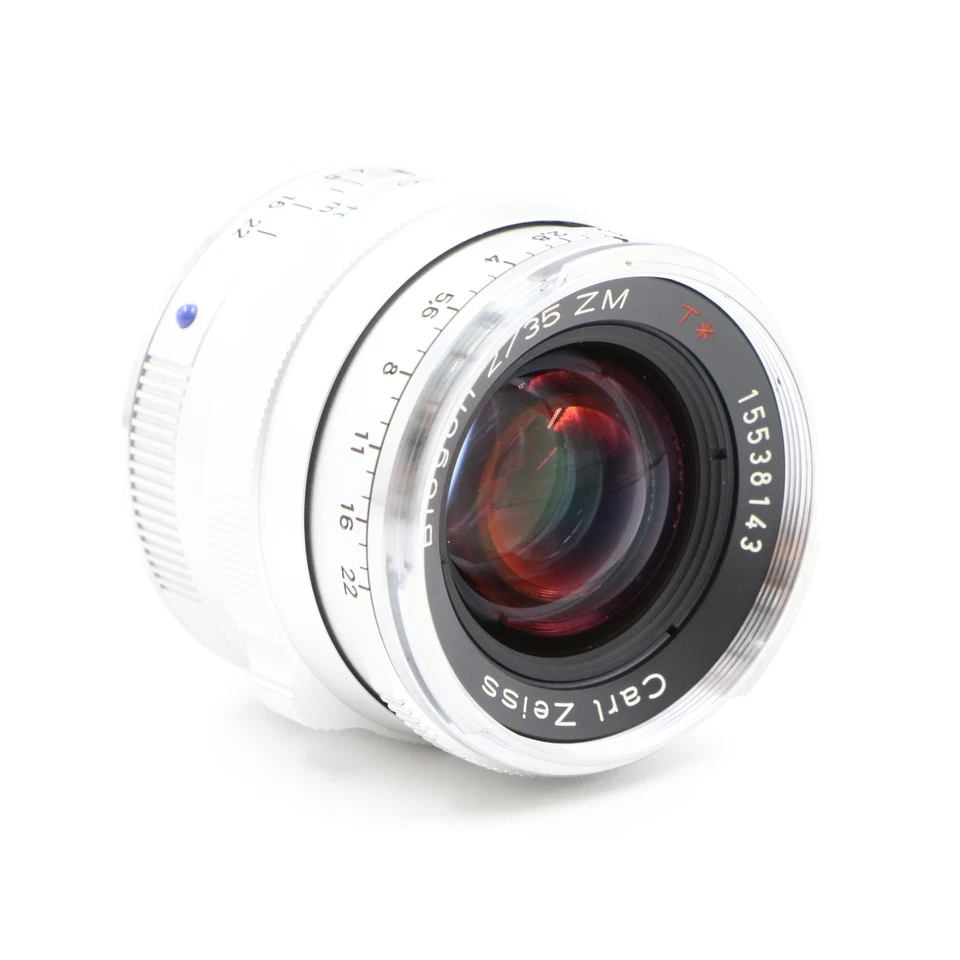Carl Zeiss C Biogon T* 35mm f/2 ZM Silver for Leica M Lens [Top Mint] - Image 4 of 4