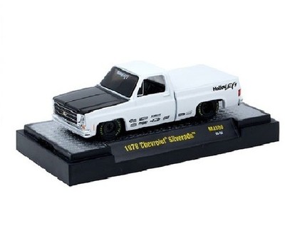 M2 Machines 1:64 1978 Chevrolet Silverado Holley Custom White