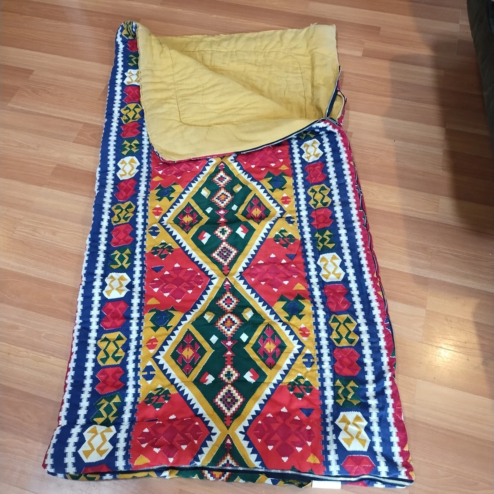Sleeping Bag Vtg Aztec Southwestern Tribal Pattern Mustard Cotton Retro Read