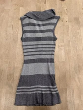 Striped Layers Sparky Grey Sleeveless Loose Turtle Neck Top Classic Business