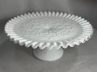 Vintage Fenton Spanish Lace white Milk Glass Pedestal Cake Stand 11" dia. MINT