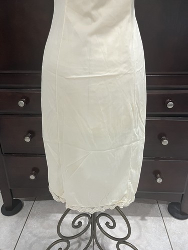 Vintage Wonder Maid Anti-Cling Antron Nylon Pizzo Completo Slip Avorio Taglia 34Union USA - Foto 13 di 20