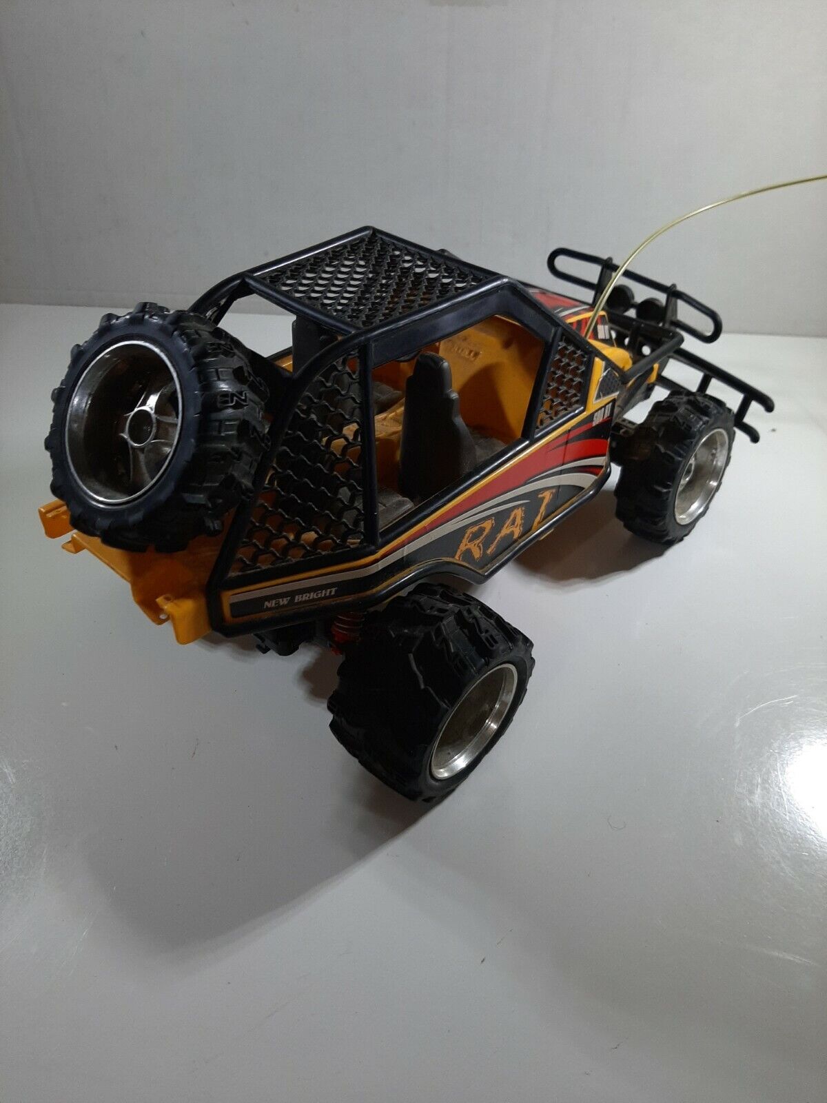 Picture 4 of 11