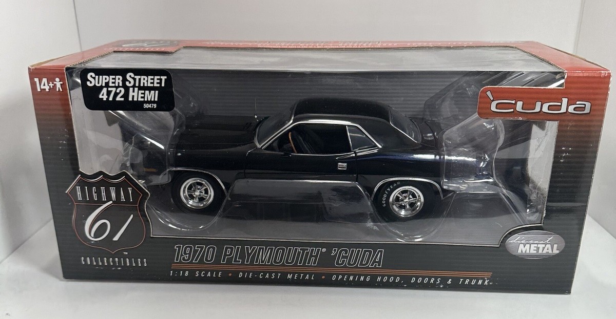 Highway 61 1/18 Scale 1970 Plymouth CUDA “Street Machine Highway 61 1/18 Scale 1970 Plymouth CUDA “Street Machine