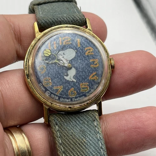 Vintage Timex Snoopy Tennis Denim Dial Wind-Up Watch. United Feature Syndicate.T
