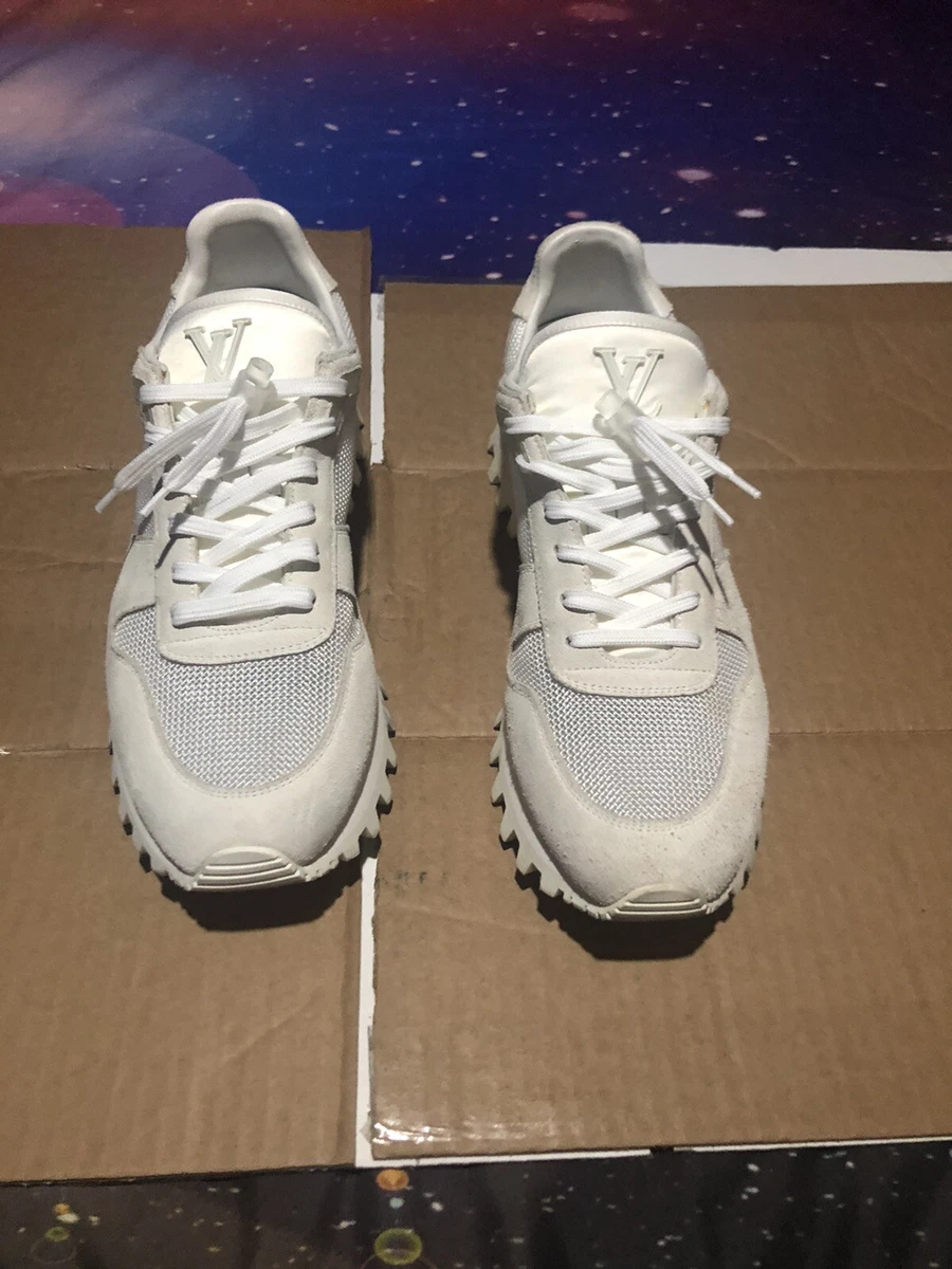 Louis Vuitton 2019 LV Trainer Sneaker - Size US 9