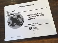 ORIGINAL 1977 SPACE SHUTTLE TRANSPORTATION SYSTEM PRESS INFORMATION BOOK