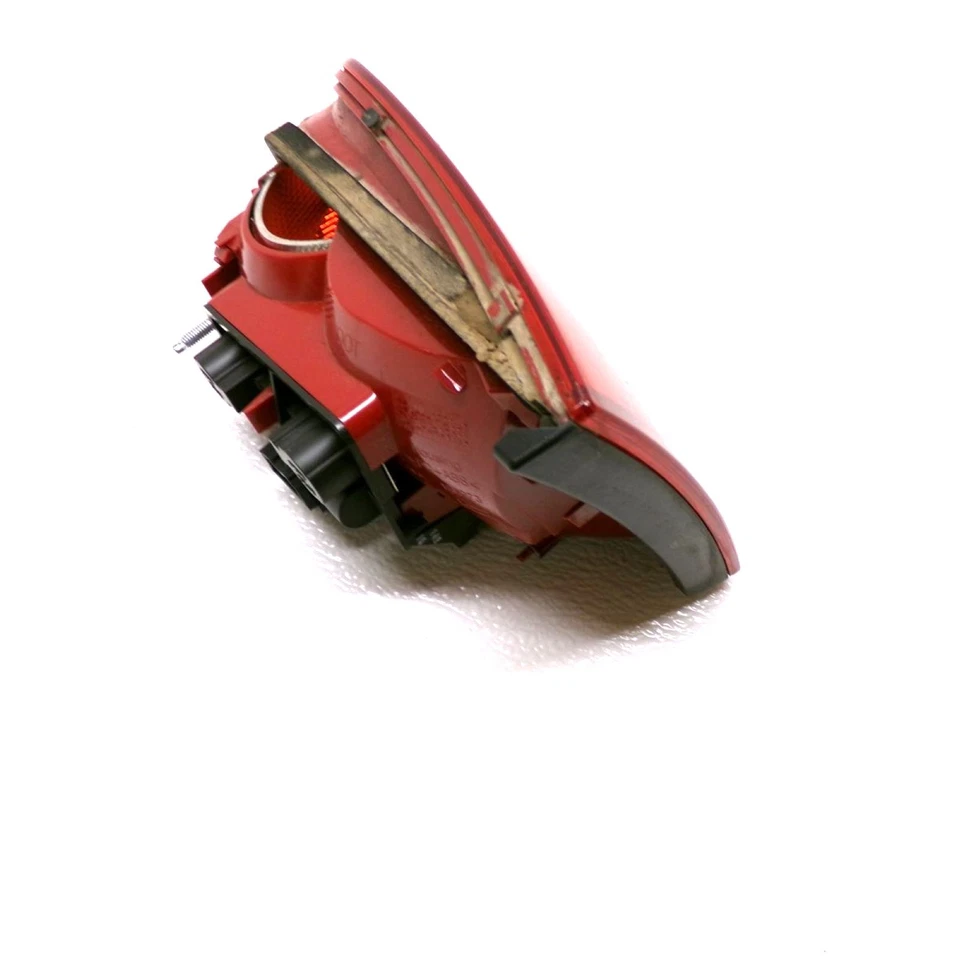 09-12 Audi A4 Quattro Left Inner Tail Light Back Up Lamp Assembly 8K5945093E OEM - Image 4 of 4