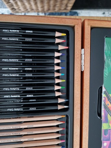 Complete Derwent Academy Colour, Watercolor & Sketching Pencils in Wooden Case - Picture 4 of 4