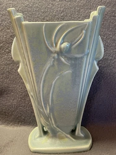 Roseville Art Pottery Teasel Vase Aqua Blue 885-8 Circa 1938 5.25" Wide 8" Tall