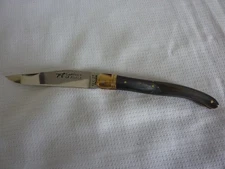 Authentique couteau LAGUIOLE de collection (repliable) dans son étui-fourreau