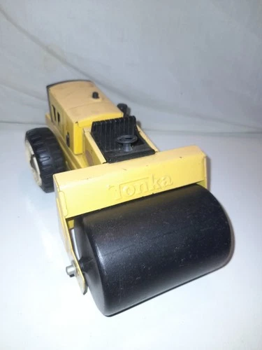 Tonka Yellow Steam Roller Toy Vehicle Articulated Metal Collectable Vintage