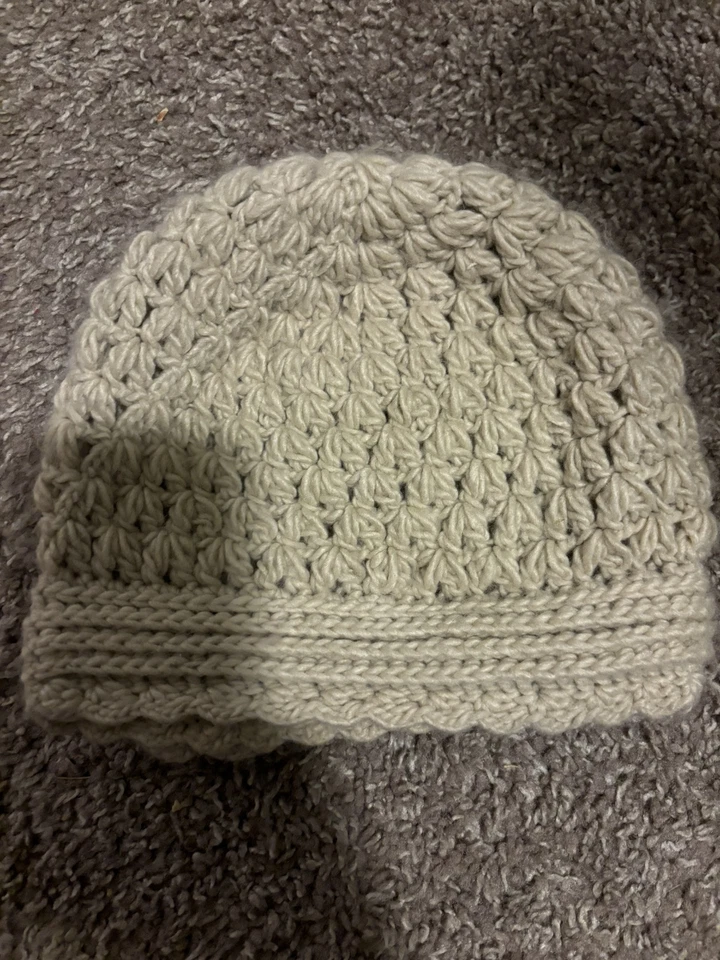 Gorro tejido Anthropologie para mujer con acento floral sombrero San Diego marca Co Foto 2 de 2