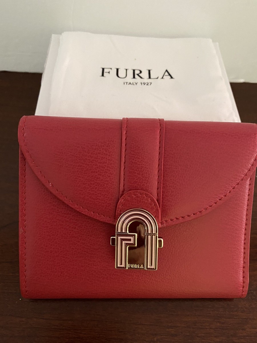 FURLA Sofia Women's Leather Grainy Wallet NWT