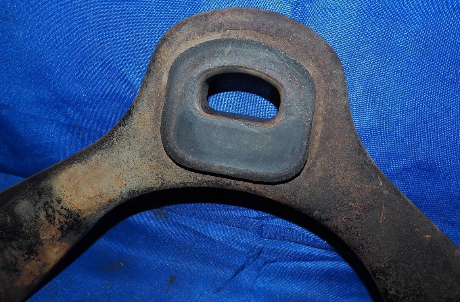 1946-1955 Bentley MkVI R Type RR Silver Dawn Engine Front Engine Mount Assembly
