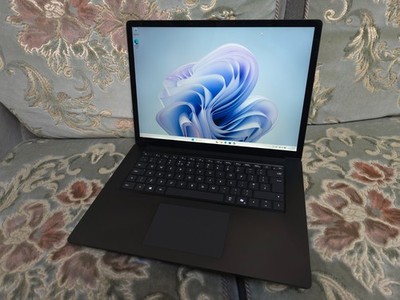 Microsoft Surface Laptop 6 15'' Ultra 7 165H 32GB 1TB HDR Laptop 2028 WTY