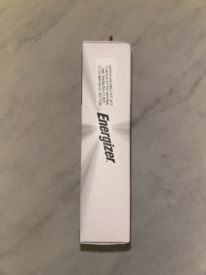Banco de alimentación de carga rápida inalámbrico magnético Energizer 5000 mAh 2 disponibles  Foto 3 de 4