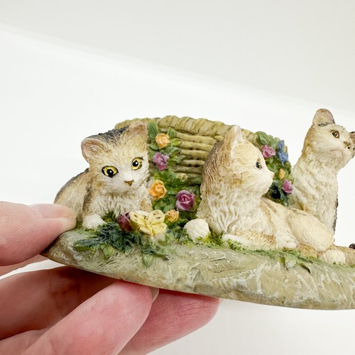 Vtg Resin Cats Candle Holder Basket Flowers Garden Tea Light Kittens Country - Picture 8 of 9