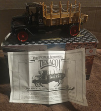 ERTL Texaco 1/32 1918 Mack AC Bulldog Flatbed Special Ed. Black Chrome 20432P