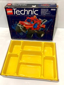 Lego Technic Off-Road No. 8858 'Rebel Wrecker' (1994) with original box and tray