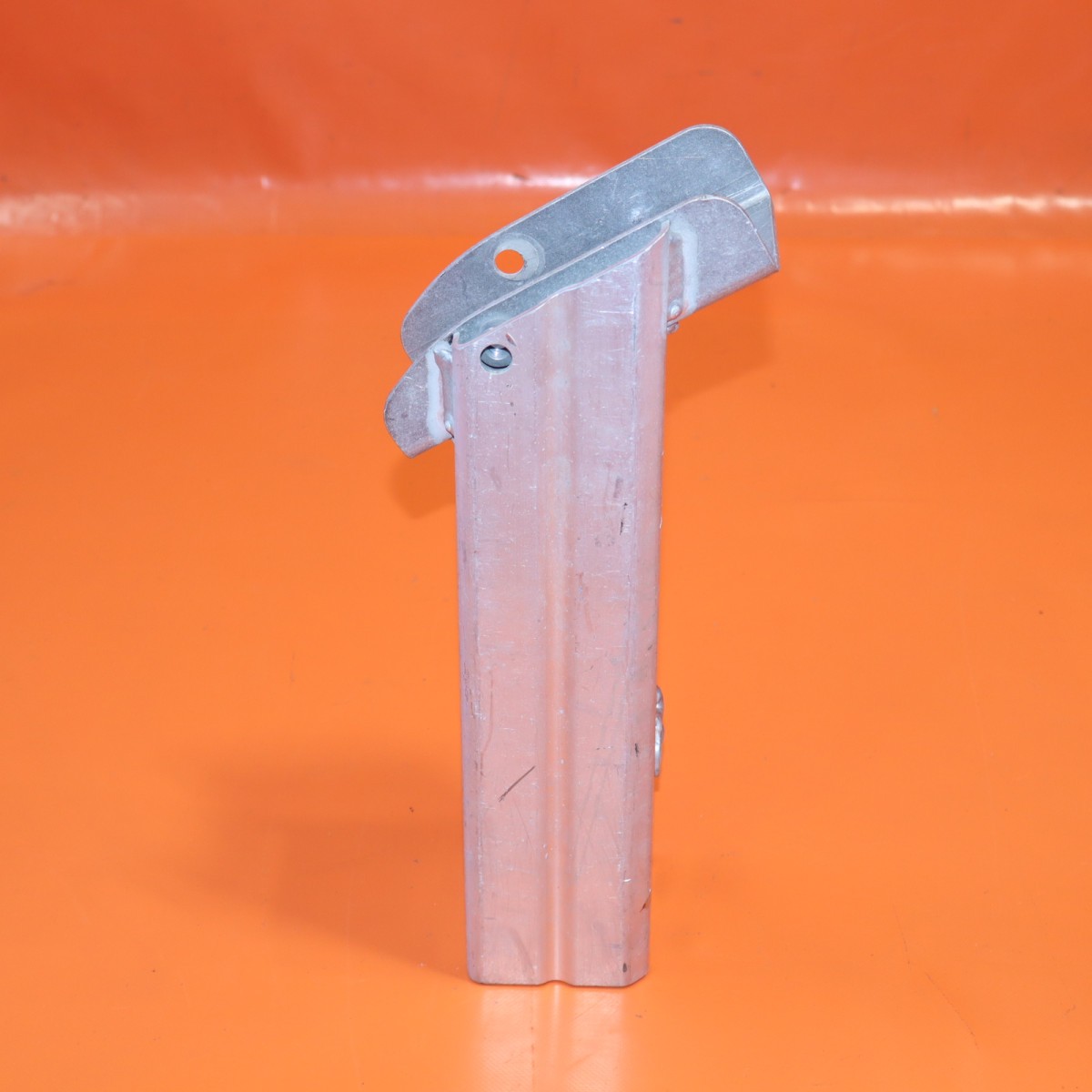 BMW i8 2014-2017 Rear Right Bracket reinforcement