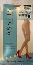 Spanx Assets by Sara Blakely Mid-Thigh Shaper Size 3 Nude