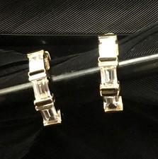 ESTATE STERLING SILVER VERMEIL BAGUETTE CUBIC ZIRCONIA HUGGIE HOOP EARRING 5/8"