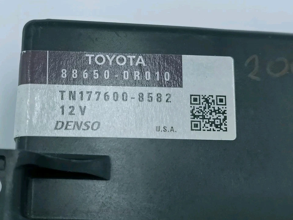 2009 TOYOTA RAV4 МОДУЛЬ КОНТРОЛЯ ТЕМПЕРАТУРЫ 88650-0R010 OEM 09 - Изображение 2 из 3