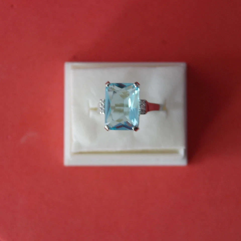 Beautiful 925 Filled Silver Ring With Aquamarine & Cz. 4 Gr.1.5X1.1 Cm. In Box - Image 4 of 4