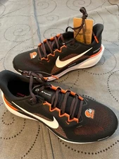 NIKE CLEVELAND BROWNS PEGASSUS 41 AIR ZOOM RUNNING SHOES SIZE 9 MEN NEW NO BOX $