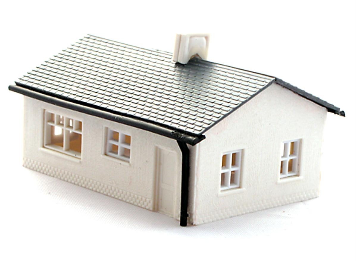 Gaugemaster GMKD03 Bungalow Kit Model Railway N Gauge Plastic Kit (WB)