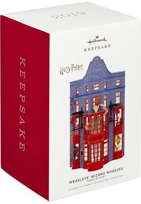 HALLMARK HARRY POTTER WEASLEY S WIZARD WHEEZES CHRISTMAS ORNAMENT BRAND NEW!