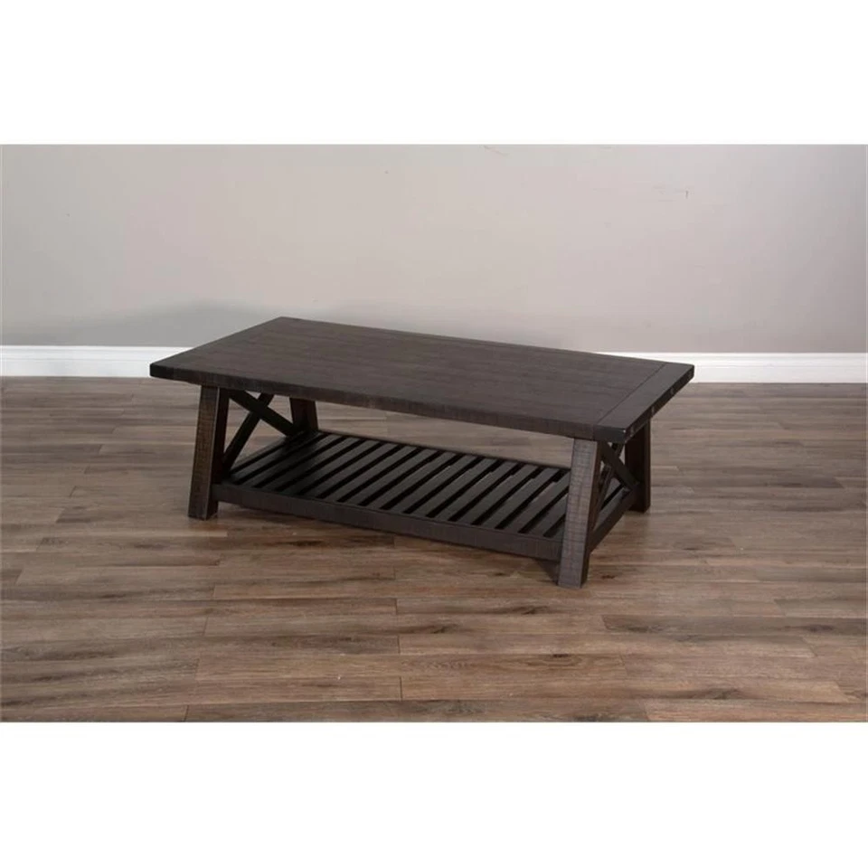 Mesa de centro Sunny Designs Vivian 52" de madera de caoba de granja en marrón oscuro Foto 4 de 4