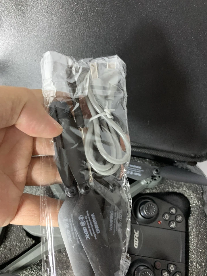 4Drc Mini Wise-X 4D-V14 Quadcopter Drone New - Image 3 of 4