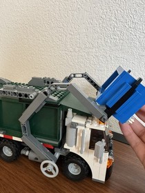 LEGO Toy Story: Garbage Truck Getaway (7599) 99% Complete No Box One Manual