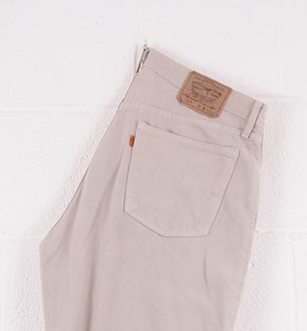 cream levi jeans