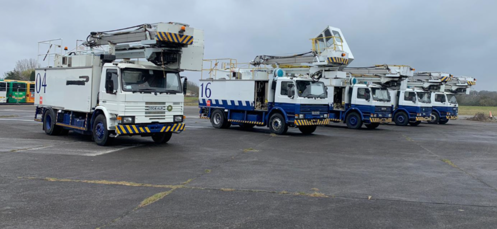 Aircraft Deicer Vehicle Vestergaard Elephant Beta Scania Chassis