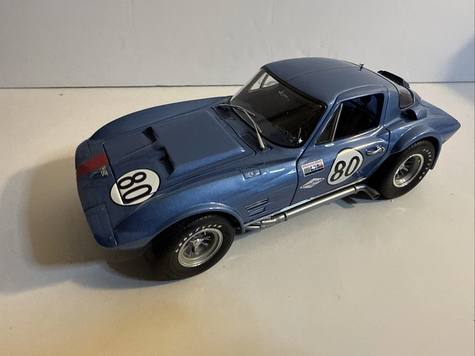 Corvette Grand Sport #80 1963 1:18 Exoto Racing Legends cupé azul diecast nuevo en caja Foto 2 de 4