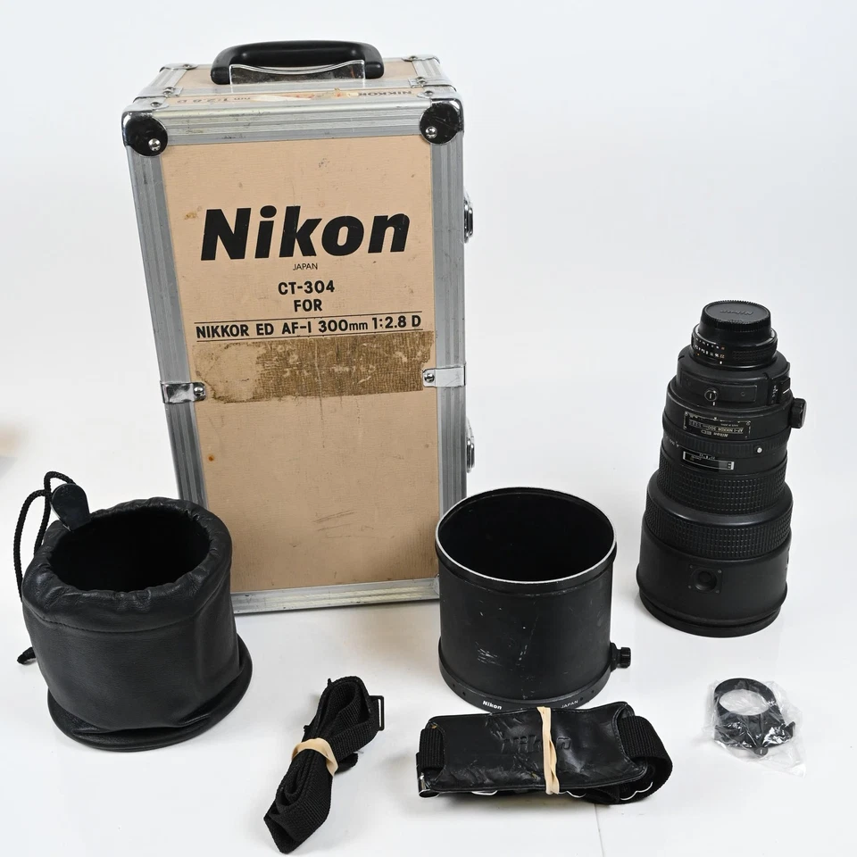 Nikon Nikkor AF-I 300mm f2.8 D ED Lens AFI #949