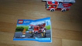 Lego City 60107 Fire Ladder Truck City Incomplete Box Manual