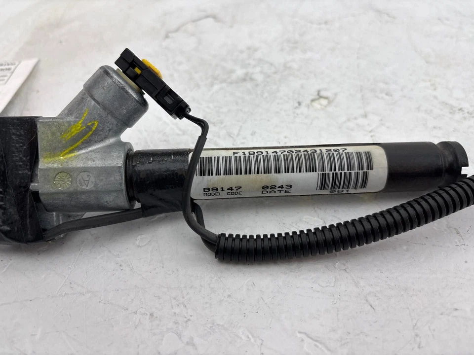 Tensor de hebilla de cinturón de seguridad delantero izquierdo Ford Taurus 2000-2003 OEM Foto 3 de 4