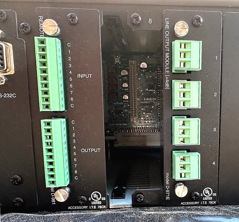 TOA model D-901 12-Channel Modular Digital Matrix Audio Mixer | eBay