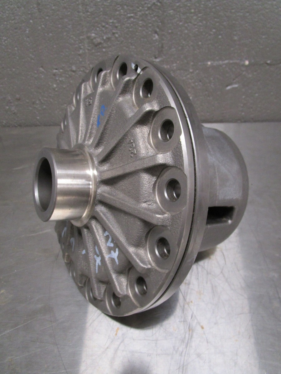 New AAM 16-Bolt 30 Spline M2 Locker Steel Axle Differential 9751B