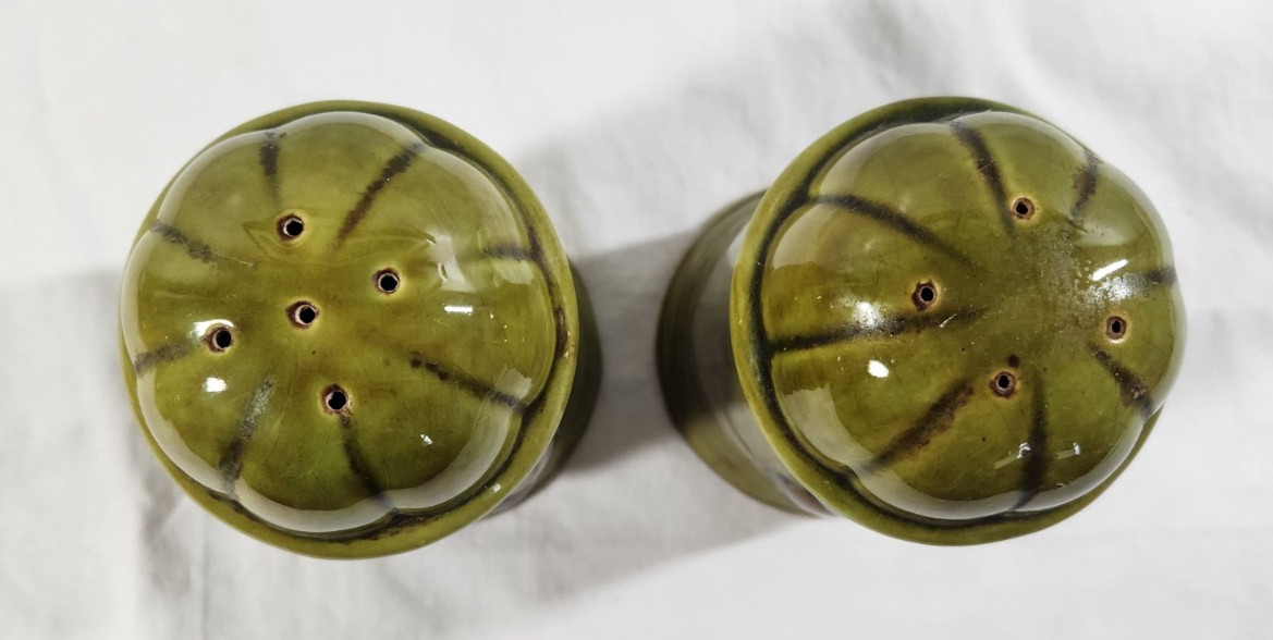 Vintage Los Angeles California Pottery Salt Pepper Shaker Set Large green 1970s