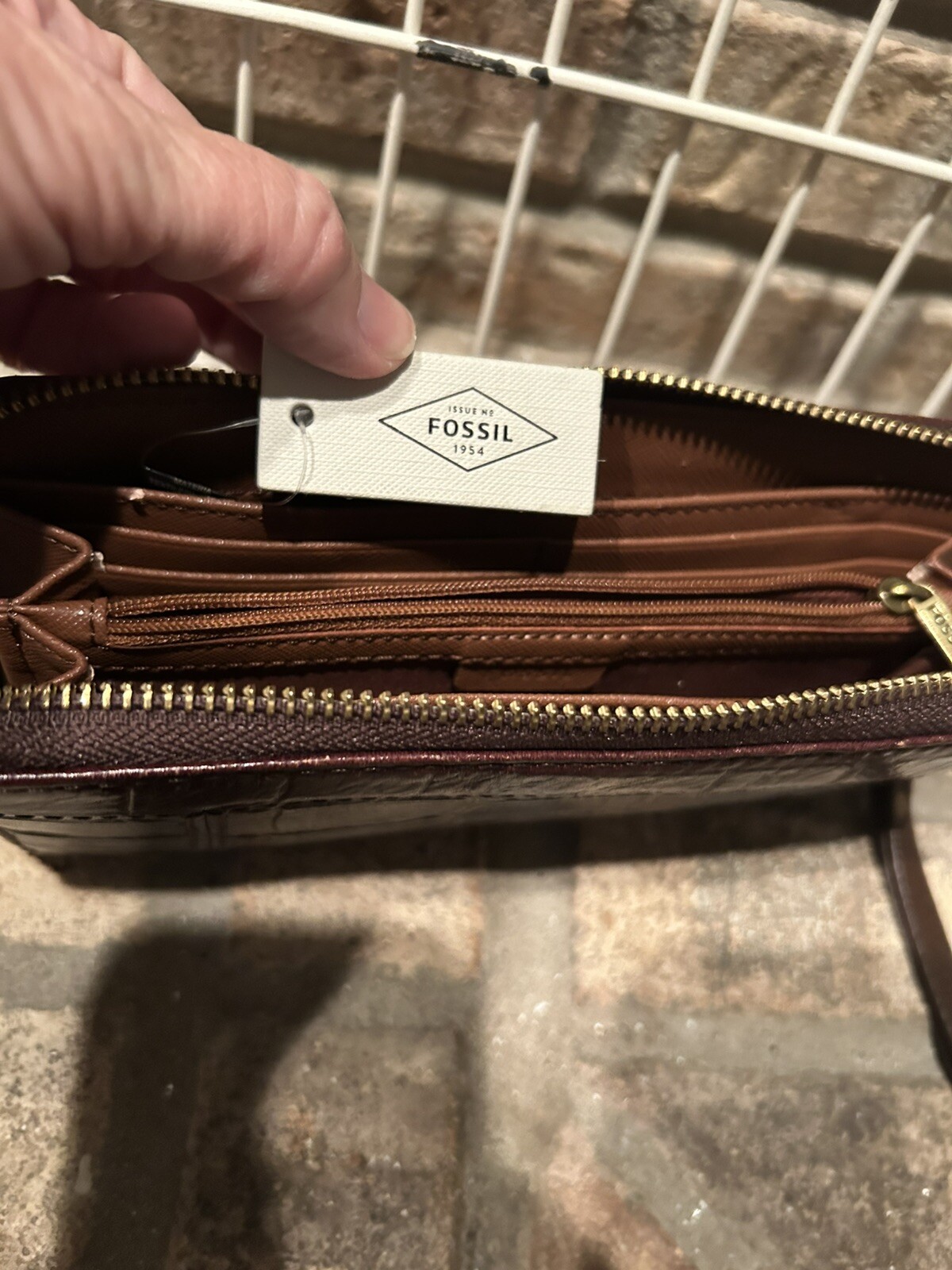 Fossil JORI Zip Clutch Brown Croc Embossed Leather