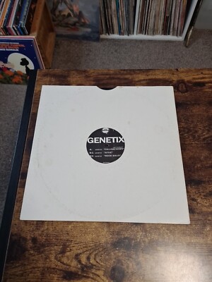 Genetix ft Persist - Falling Down - ENTD001- 12'' 45rpm - UK - 1st Edition - 2012
