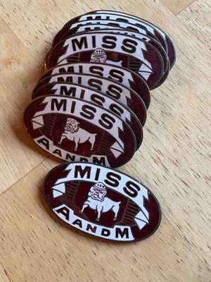 Mississippi A+M Badge / Token Vintage Enameled Full Bull Dog