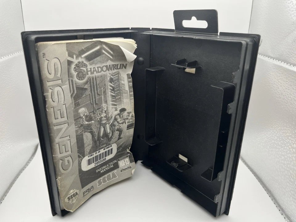 Shadowrun (Sega Genesis, 1994) solo caja y manual Foto 3 de 3